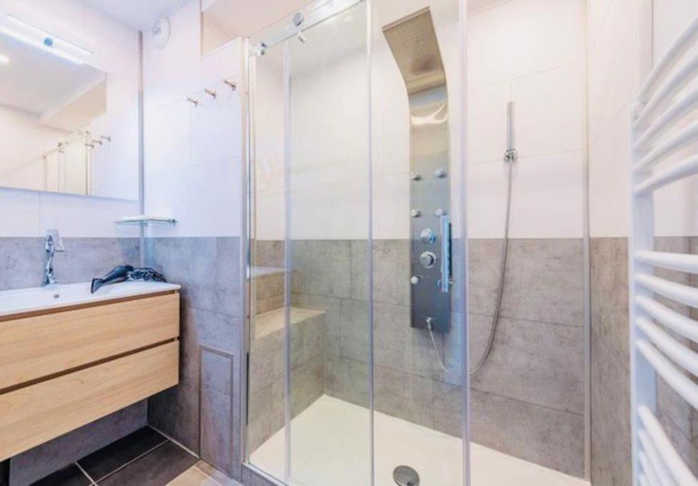 Appartement Disney Avengers, 5 Min Des Parcs Magny-le-Hongre Exterior foto