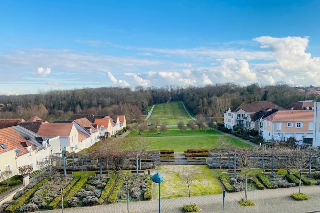 Appartement Disney Avengers, 5 Min Des Parcs Magny-le-Hongre Exterior foto